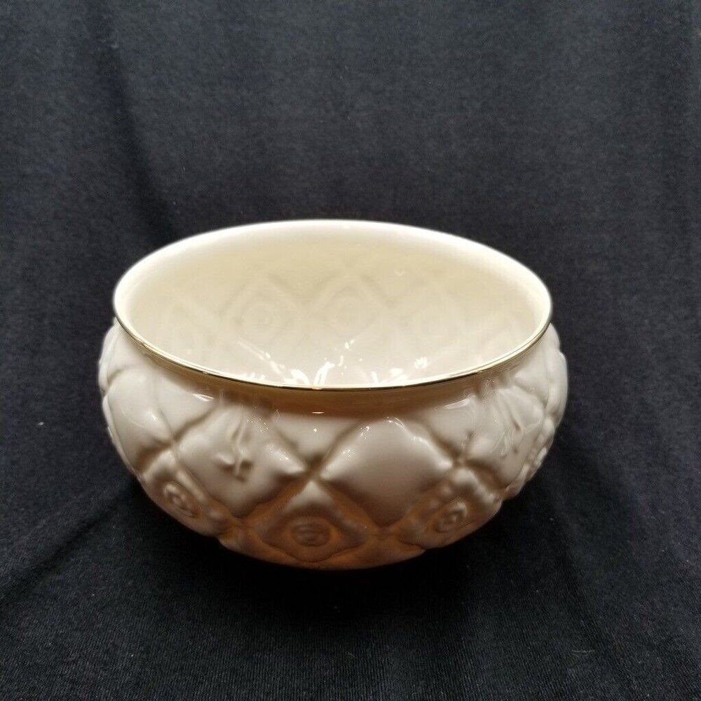 Vintage Lenox Bowl Buttons and Bows Collection Cream Ivory All Purpose 8" New